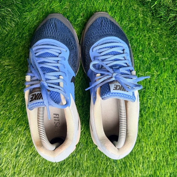 Nike Air Pegasus Blue and Gray Athletic Shoes - Picture 5 of 8